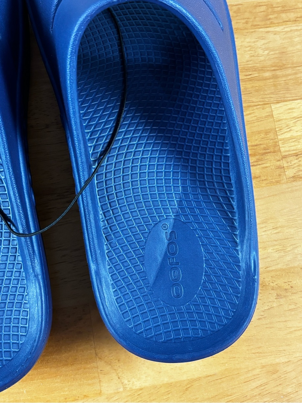 OOFOS Ooahh Navy Blue Slide Sandals Comfort Slip On Women’s 8, Men’s 6 - Picture 3 of 10